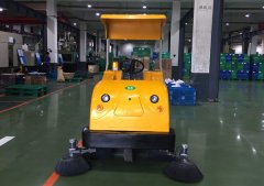 青岛万瑞汽车配件工厂采购合美驾驶式扫地机