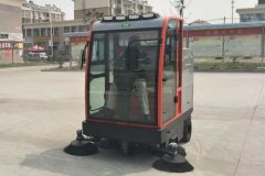 安阳市金鹏铅业有限公司采购合美驾驶式扫地机